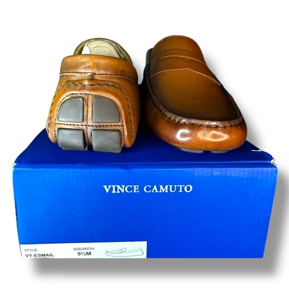VINCE CAMUTO MEN'S LEATHER EADRIC MOCCASIN US Size 9.5 Medium Width (NWT) - Picture 6 of 6